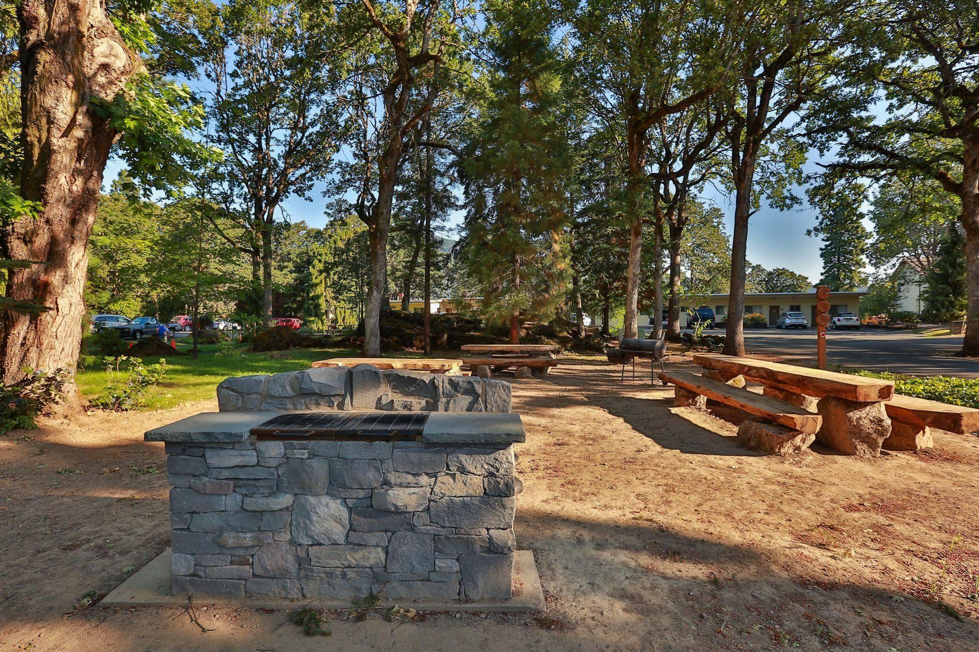 Westcliff Lodge Hood River Ngoại thất bức ảnh